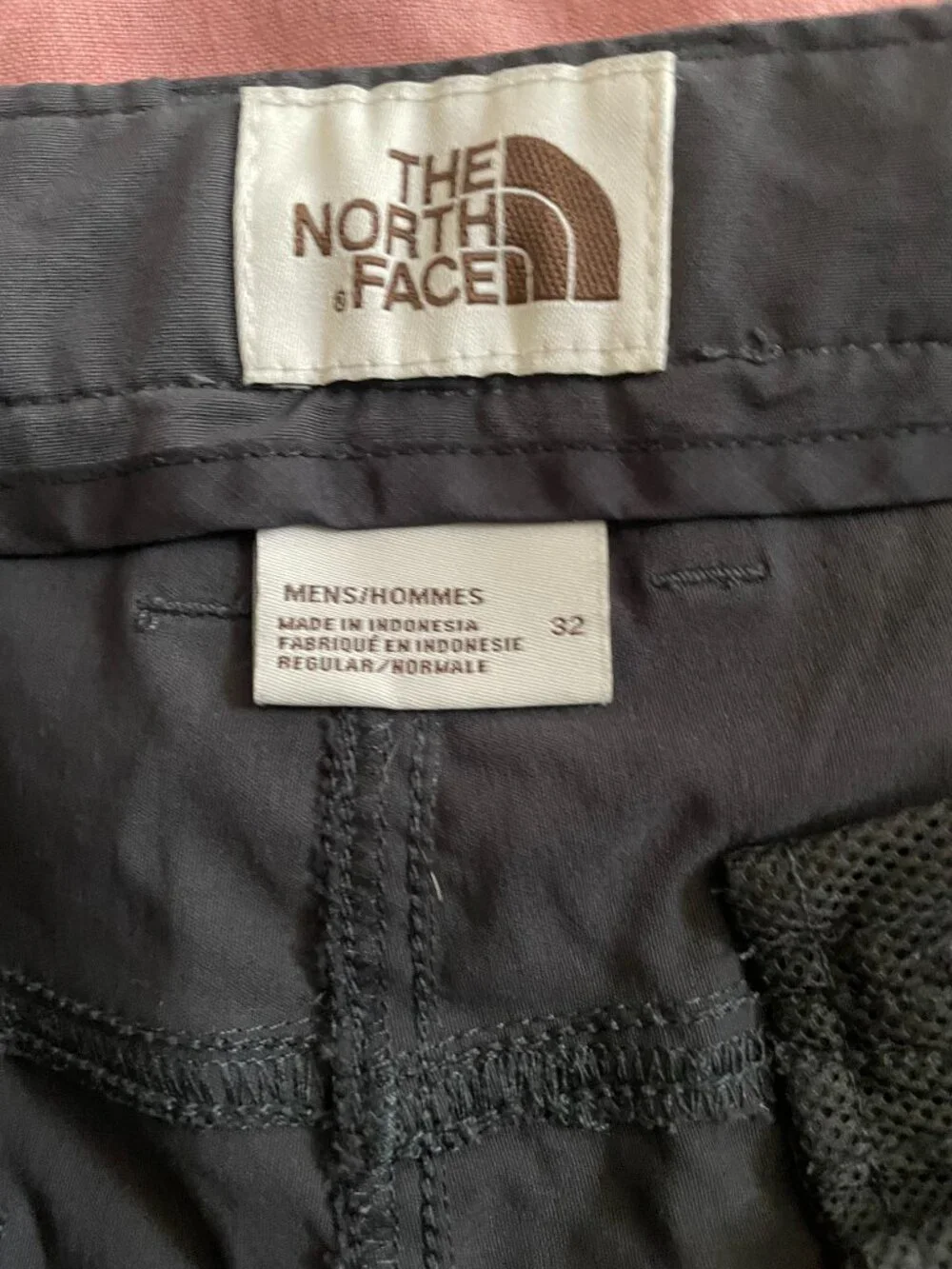 The North Face Mens Motion Pants‎ in Asphalt Grey Hiking Trousers - Size 32W